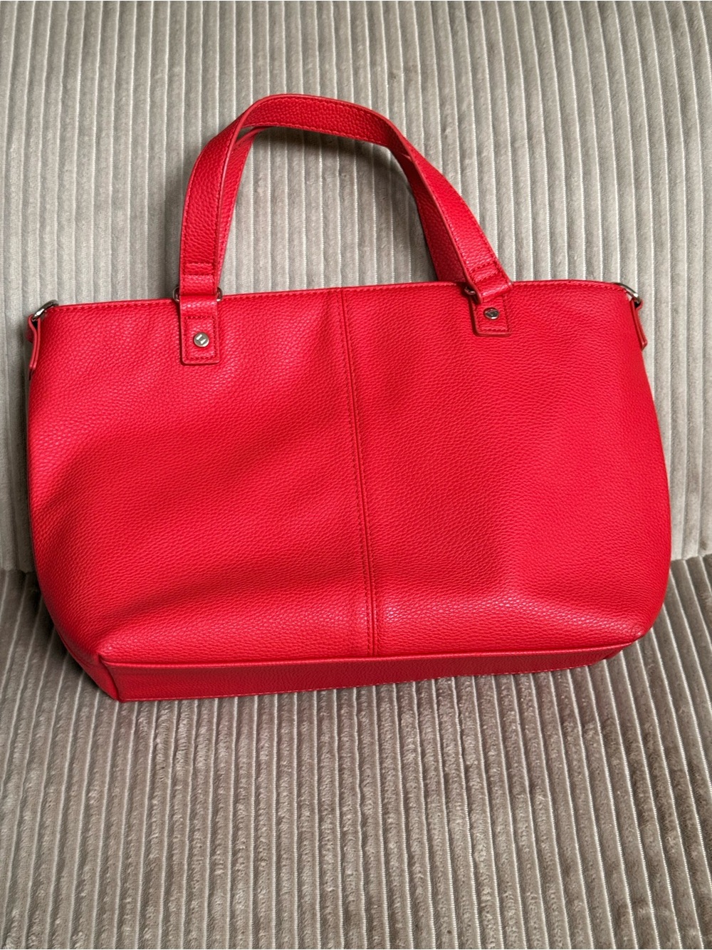 Jewell by Thirty-One Red Pebbled Leather Tote Bag - Work & Travel